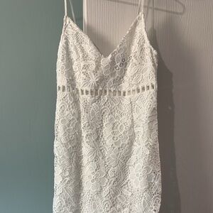 Elegant White Lace Dress